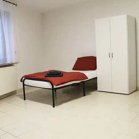 Spacious In Industrial Area Apartment